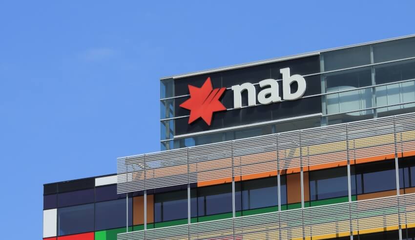 NAB to face class action of more than 330k account holders