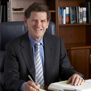 Chief justice to address law students
