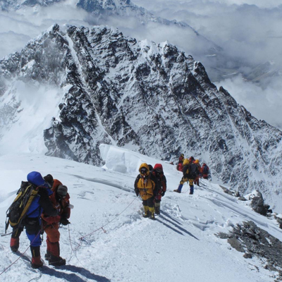 Mountain of similarities between Everest and the office