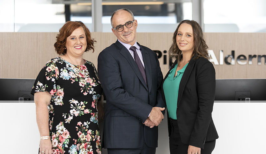 International law firm’s real estate lawyers defect to national firm