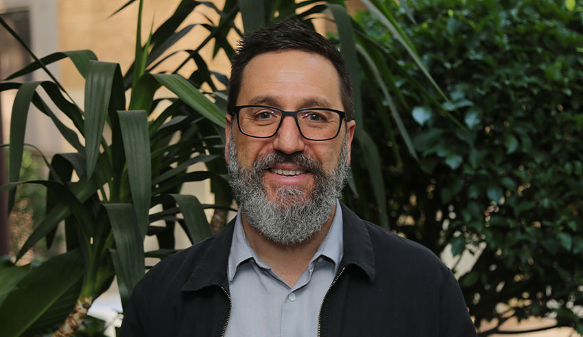Dr Tim Sharp