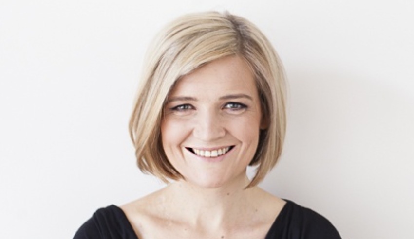 Liz Chase lw